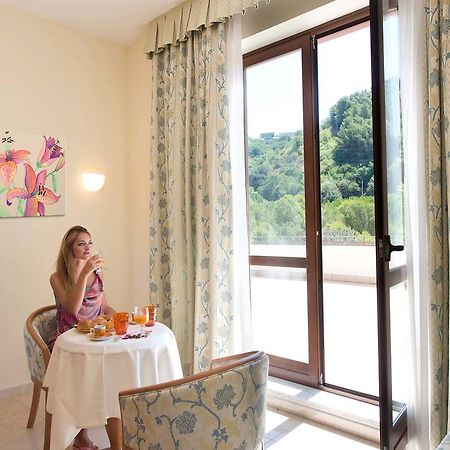 Albergo Terme Forlenza Contursi Kültér fotó